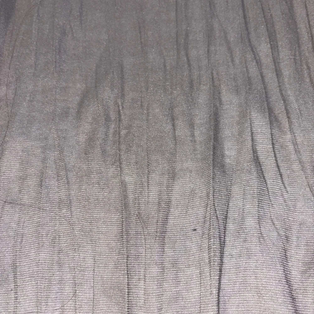 N/A elegant gray